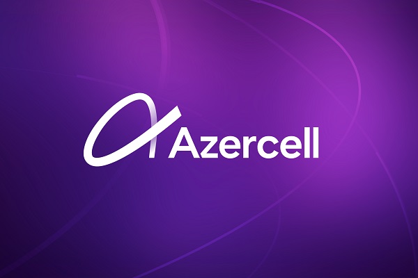 azercell-mobil-musteri-xidmetleri-zengilanin-agali-kendinde